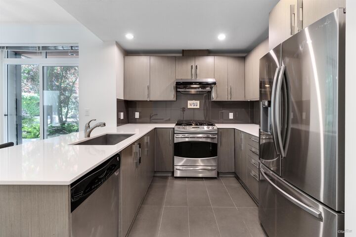 Property Photo: 3479 Wesbrook Mall 116 BC V6S 0B7