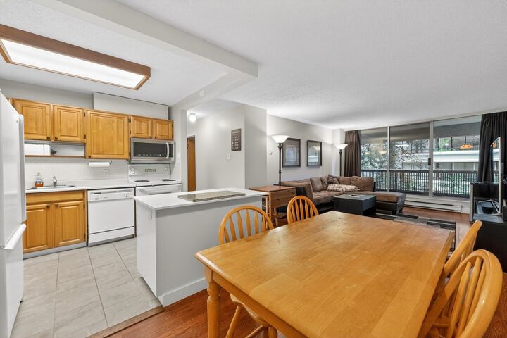 Property Photo: 550 Eighth Street 306 BC V3M 3R9