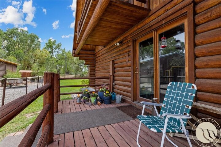 Property Photo:  686 Highway 72  MT 59008 