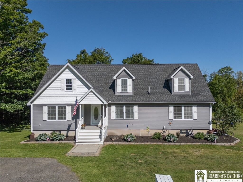 Property Photo:  5320 Ellicott Road  NY 14716 