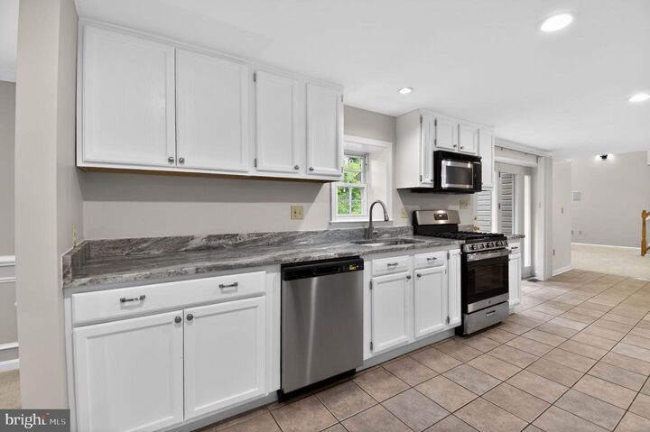Property Photo:  7704 Kitteredge Drive  MD 20747 