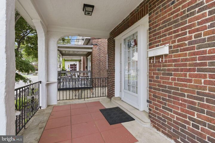 Property Photo:  154 Woodland Avenue  PA 19050 