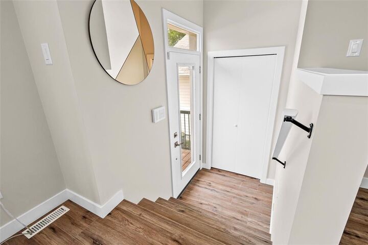 Property Photo: 462 Eveline Street MB R1A 1P2