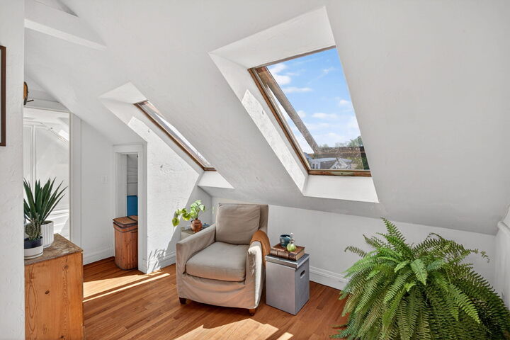 Property Photo:  127 Bradford Street Unit 4  MA 02657 