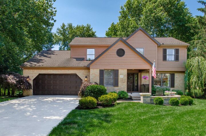 Property Photo: 1107 Riva Place OH 43230