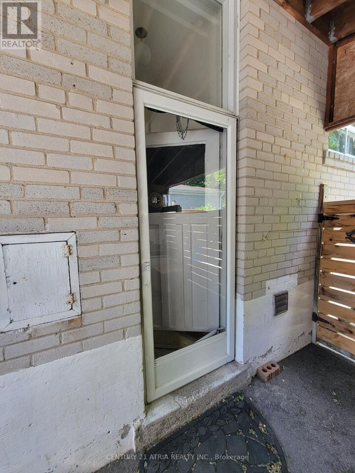 Property Photo: 339 Taylor Mills Drive North Basement ON L4C 2T8