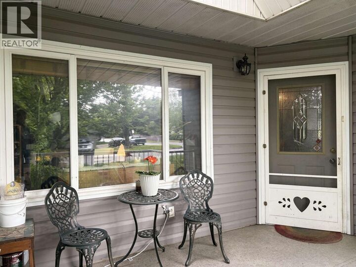 Property Photo: 1505 Hemlock Street BC V2L 1H8