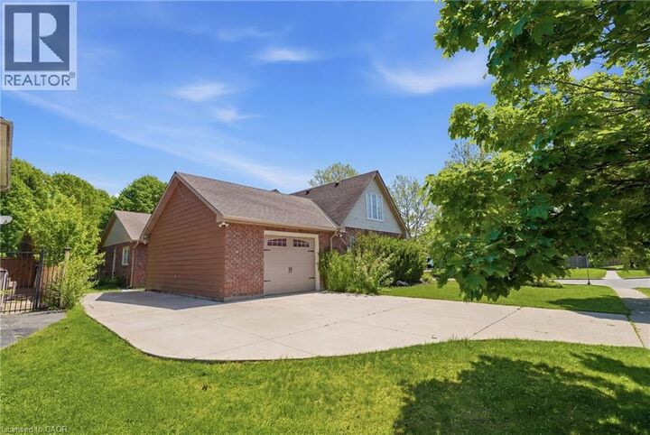 Property Photo:  1 Newport Lane  ON N0A 1N7 