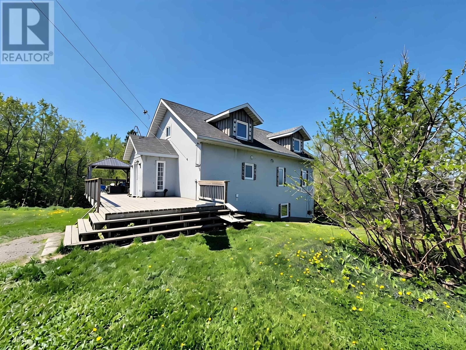 Property Photo:  285 Sundwall Rd  ON P0W 1N0 