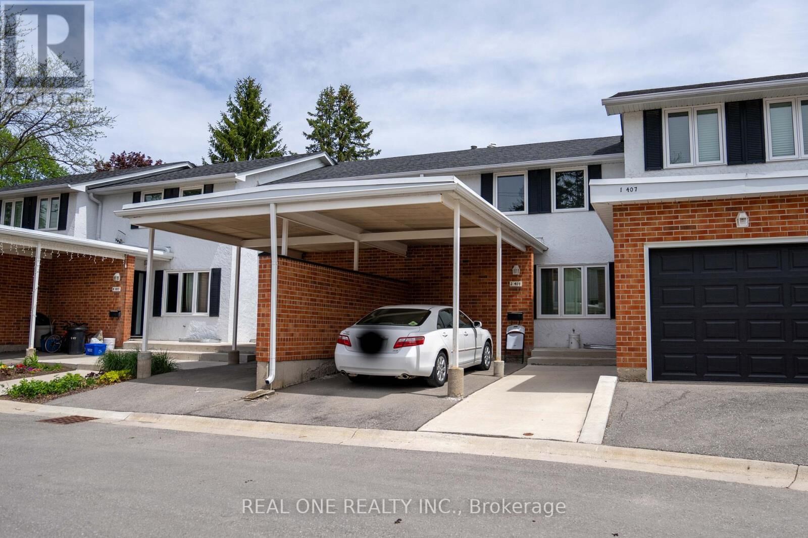 Property Photo:  407 Keats Way 2  ON N2L 5S7 