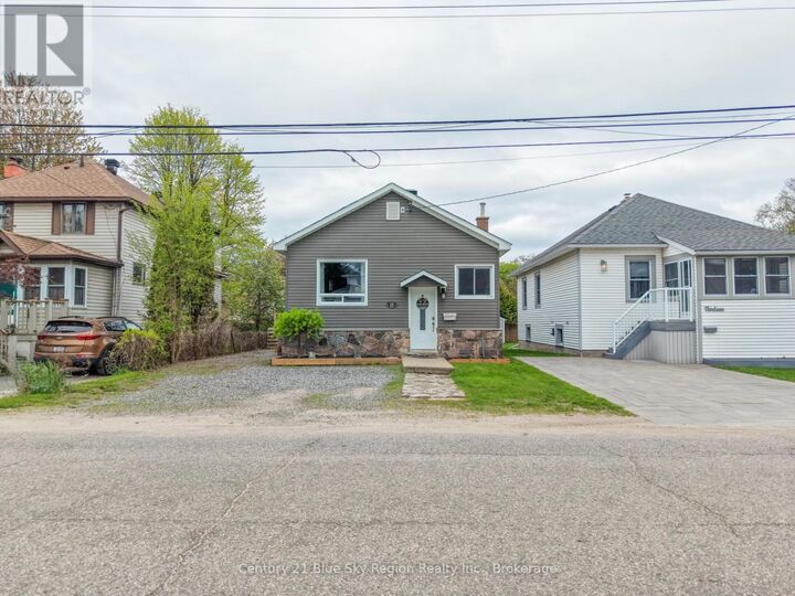 Property Photo:  15 Pollard Avenue  ON P1A 1Z4 