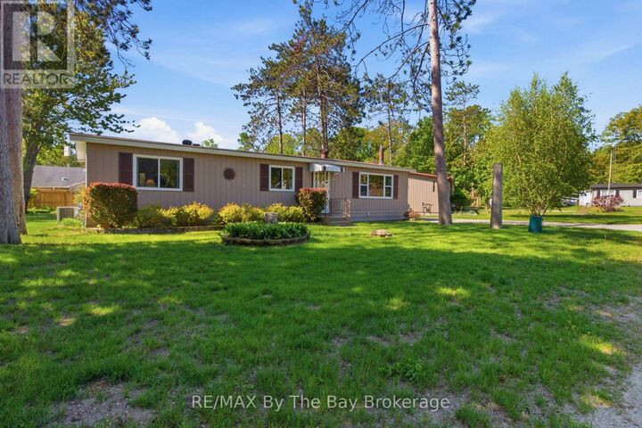 Property Photo: 3 Golf Avenue ON L9Z 1K2