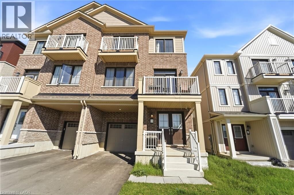 Property Photo:  15 Central Market Drive  ON N3W 1N8 