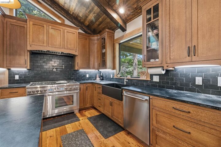 Property Photo: 29495 Kerns Dr CA 95335