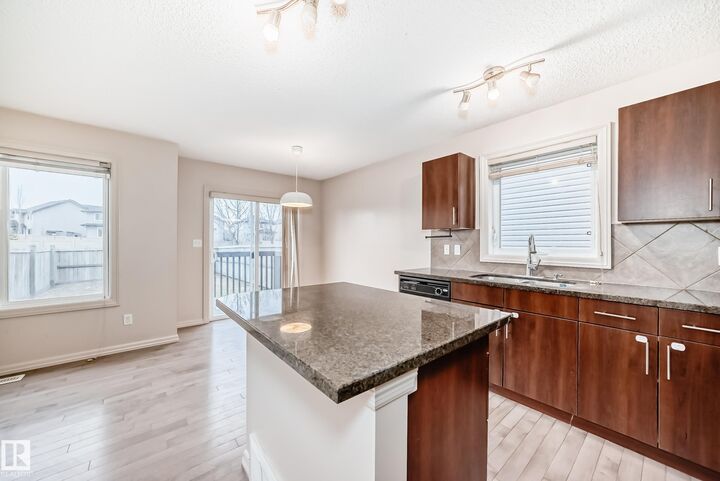 Property Photo:  1285 Cunningham Drive SW  AB T6W 0R7 