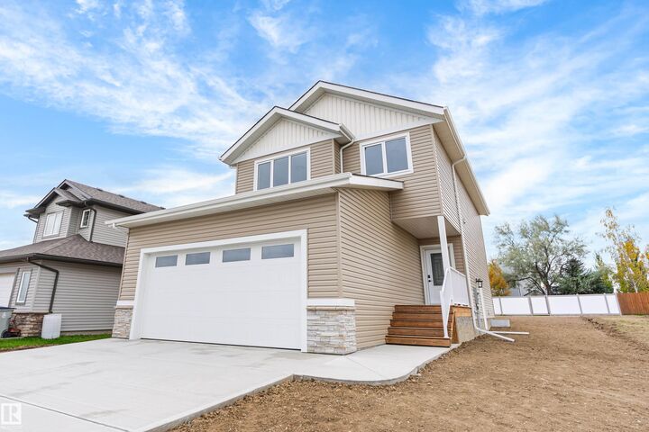 Property Photo:  5121 53A Avenue  AB T0G 1L0 