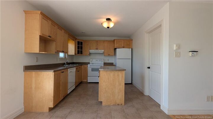 Property Photo:  47 Myriam Crescent  NB E1A 0V4 