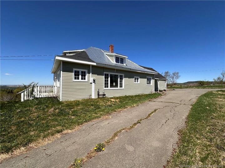 Property Photo: 233 Hilldale Road NB E7G 1V7