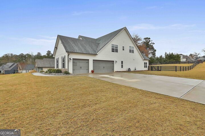 Property Photo:  153 N Cove Drive  GA 30263 