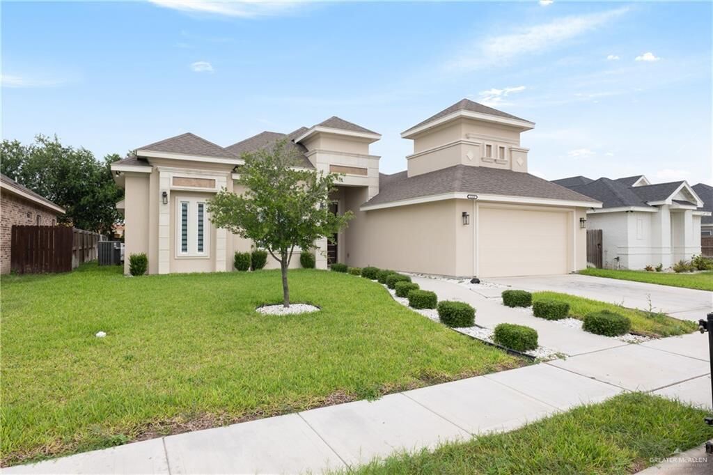 Property Photo: 1213 N Garden Ridge Avenue TX 78589