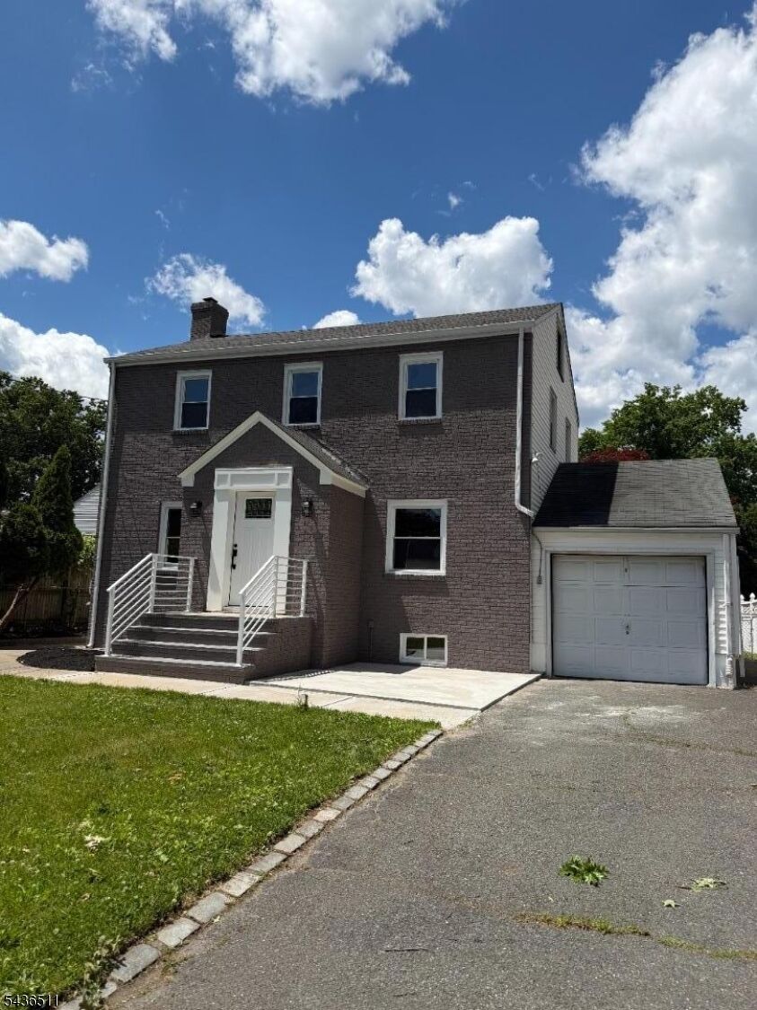 Property Photo:  910 Roanoke Ave  NJ 07205 