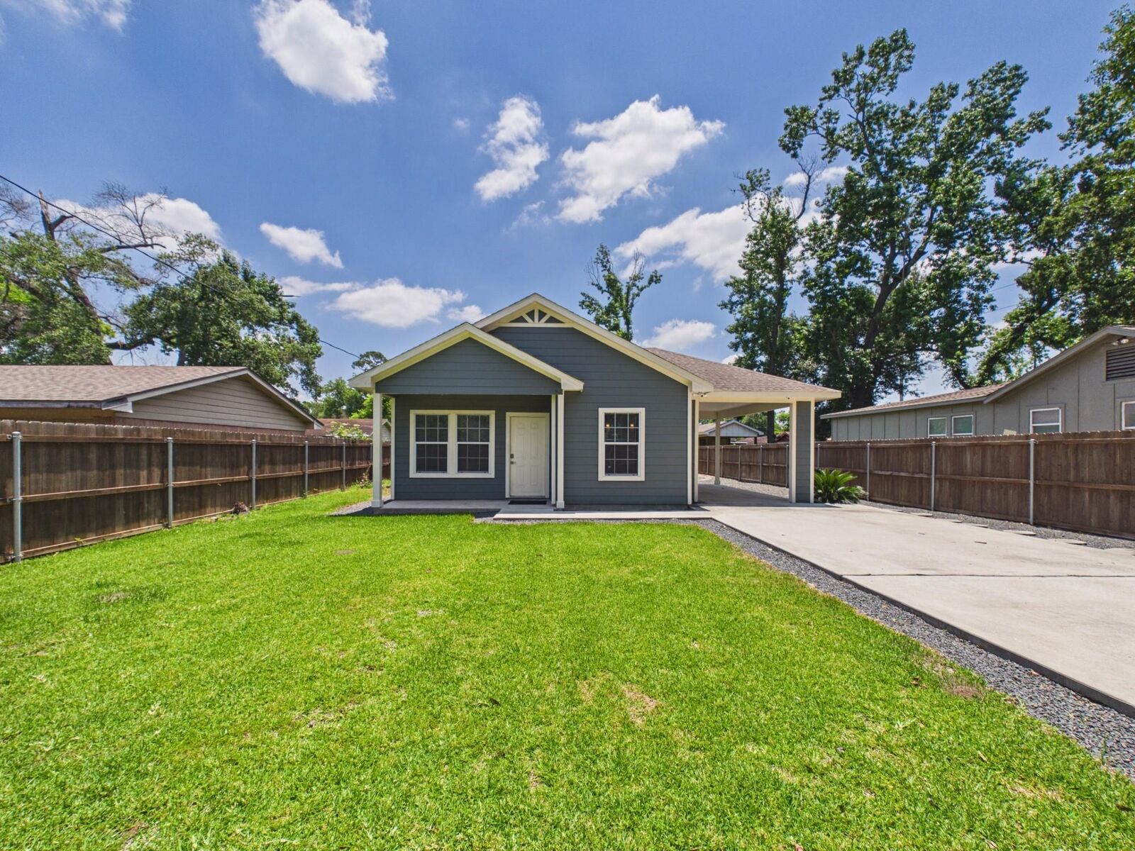 Property Photo:  9214 Firnat Street  TX 77016 