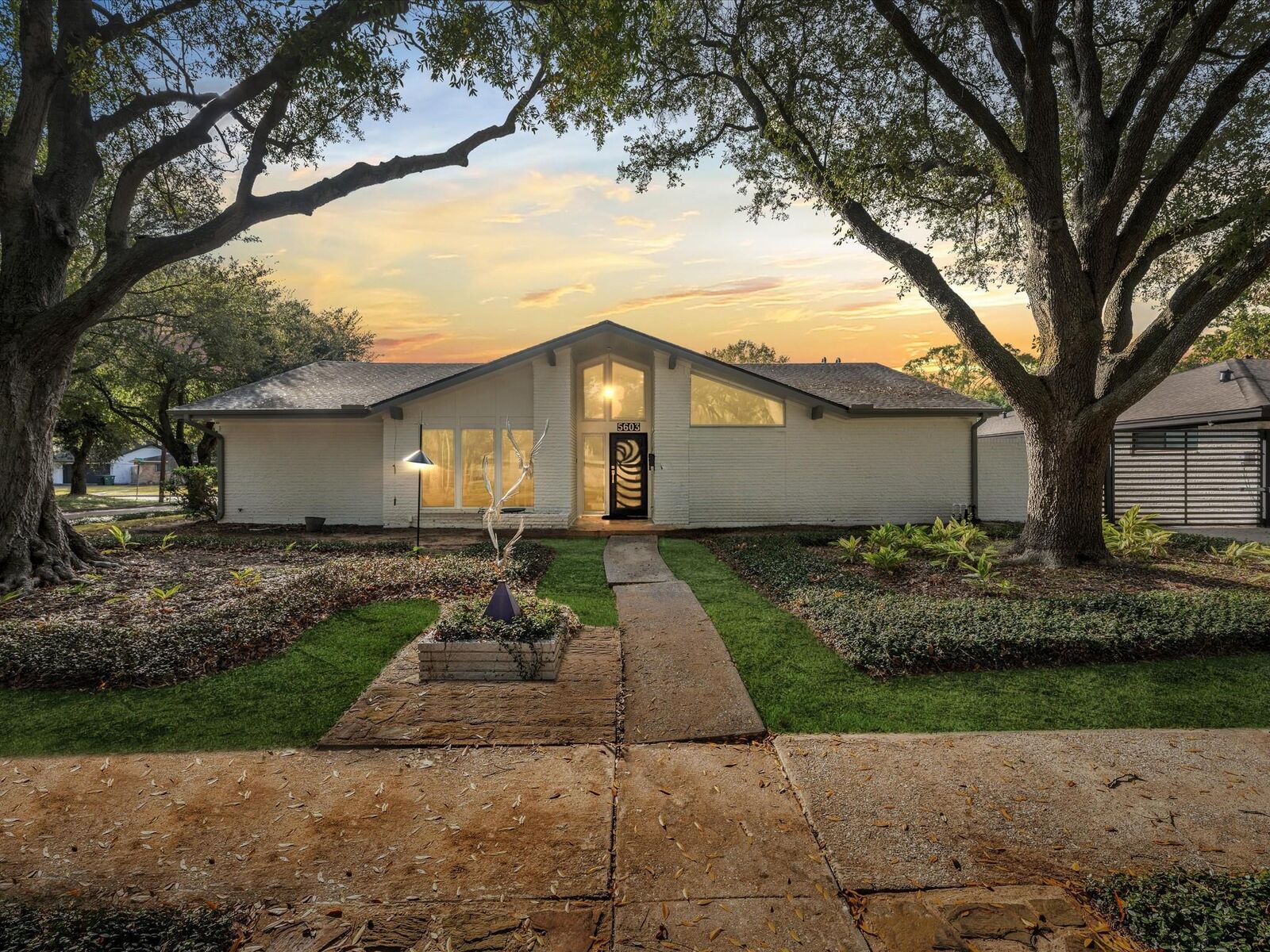 Property Photo:  5603 Grape Street  TX 77096 