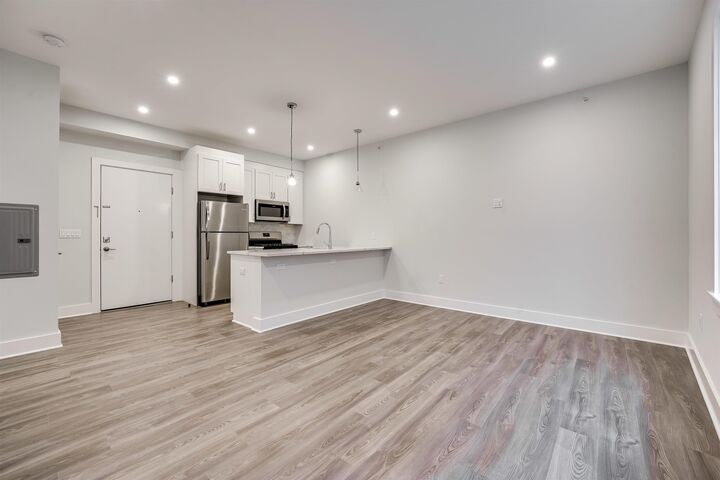 Property Photo:  658 Grand St 504  NJ 07304 