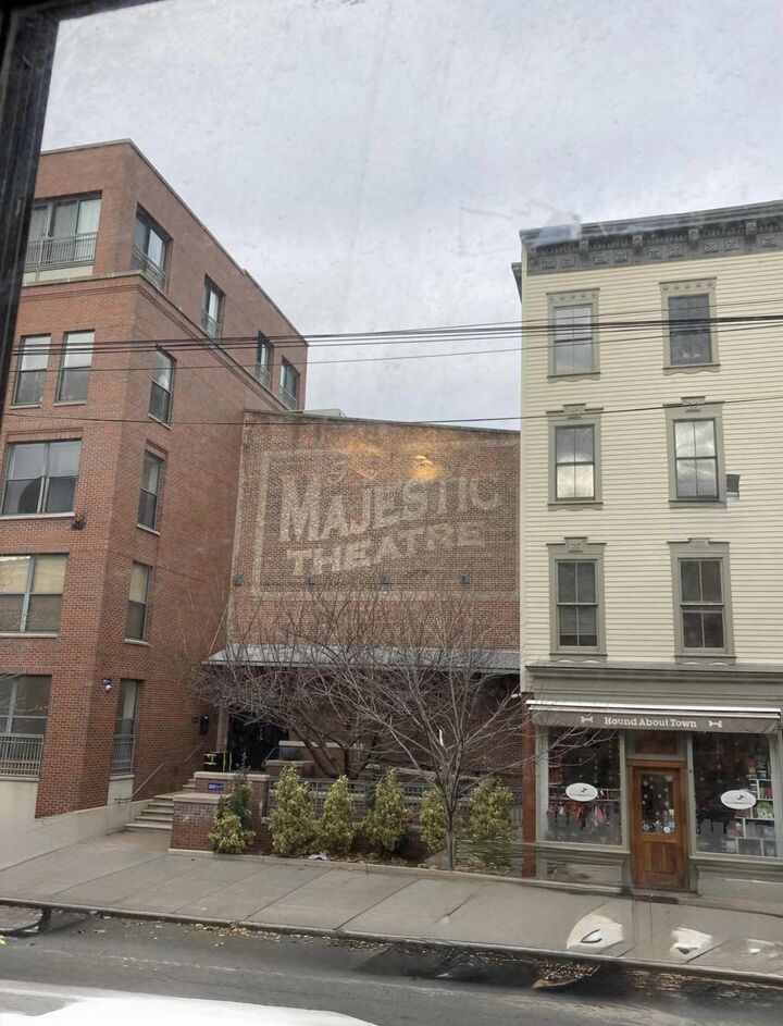 Property Photo:  215 Montgomery St 2  NJ 07302 