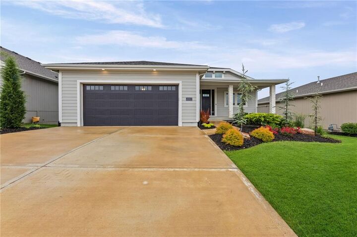 Property Photo:  4002 W 158th Terrace  KS 66224 