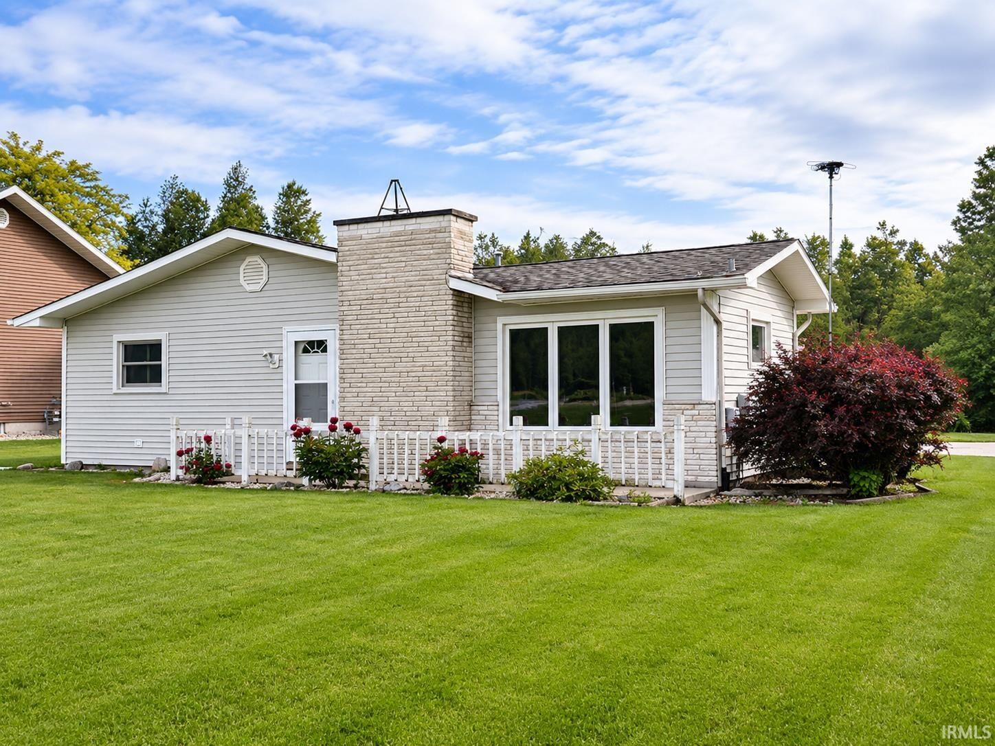 Property Photo:  1321 N Lima Road  IN 46755-2319 