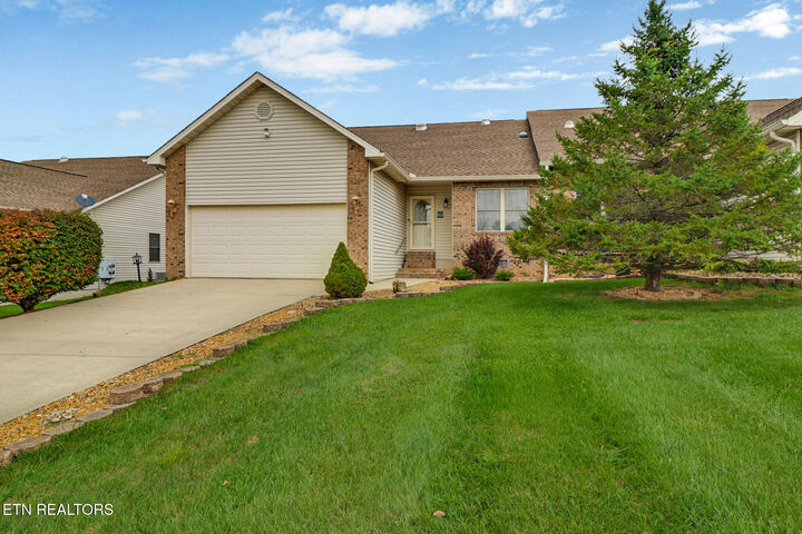 Property Photo:  162 Woodgate Drive  TN 38571 