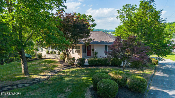 Property Photo:  617 Mill St  TN 37763 