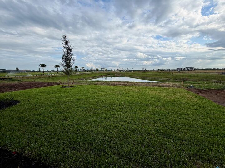 Property Photo:  8725 Canard Cove  FL 34221 