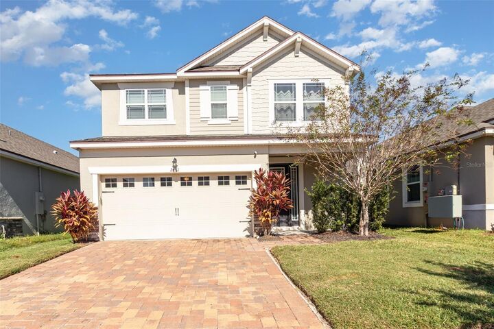 Property Photo:  2461 Avian Loop  FL 34741 