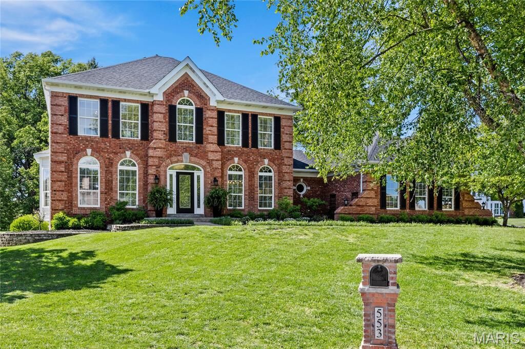 Property Photo: 553 Malinmor Drive MO 63304