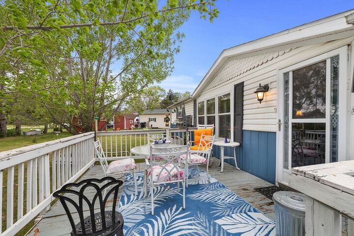 Property Photo:  4905 SE 34th Ave  ND 58701 