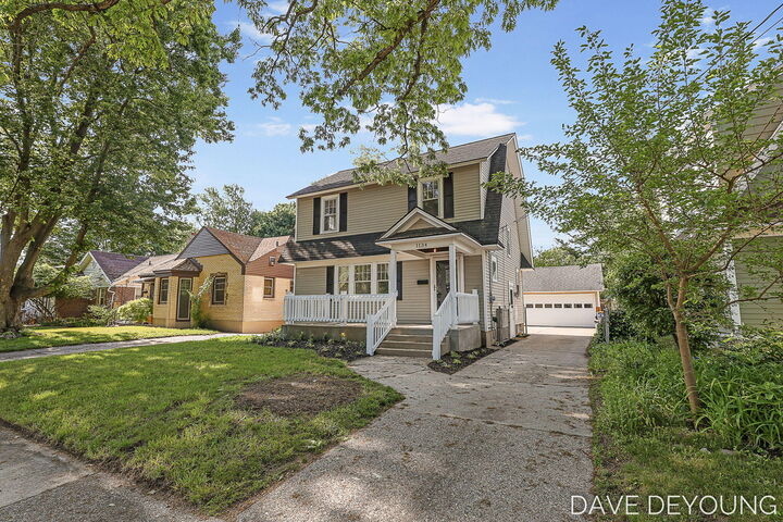 Property Photo: 1134 Hoyt Street SE MI 49507