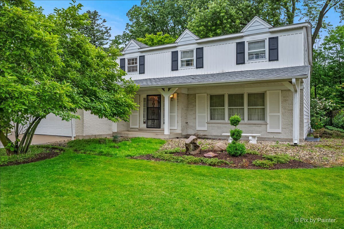 Property Photo:  1080 Harvard Lane  IL 60089 