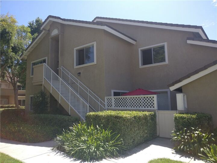 Property Photo:  180 Greenmoor  CA 92614 