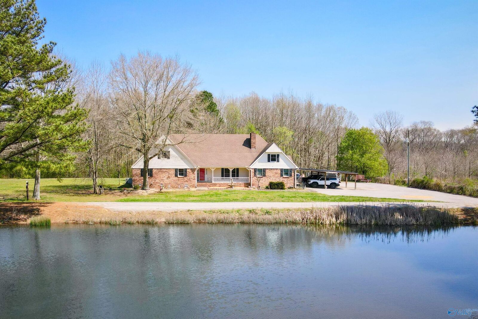 Property Photo:  4916 County Road 108  AL 35672 