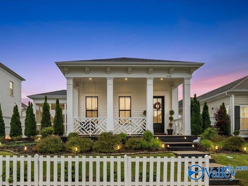 Property Photo:  244 Farmhouse Drive  AL 35757 