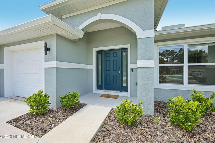 Property Photo: 41 Lancelot Drive FL 32137
