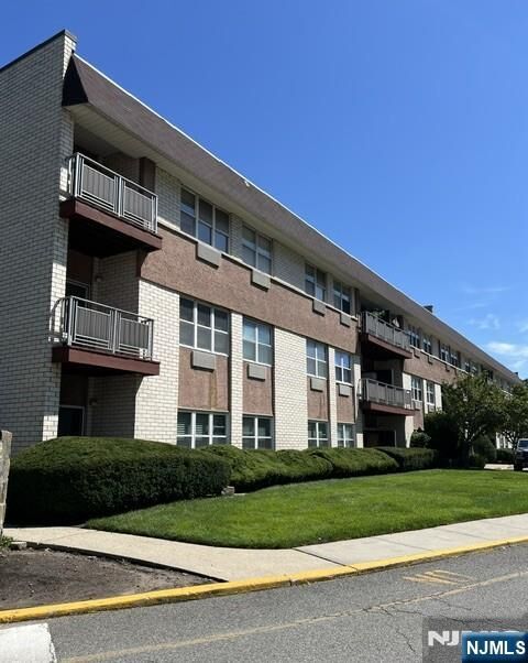Property Photo:  1111 River Road C8  NJ 07020 
