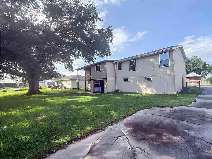 Property Photo:  7706 Highway 308 Highway  LA 70374 