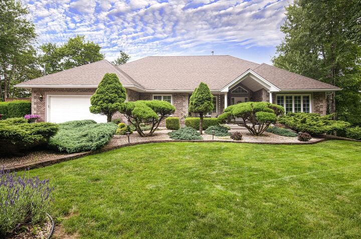 Property Photo: 182 Thompson Run NS B4B 1T7