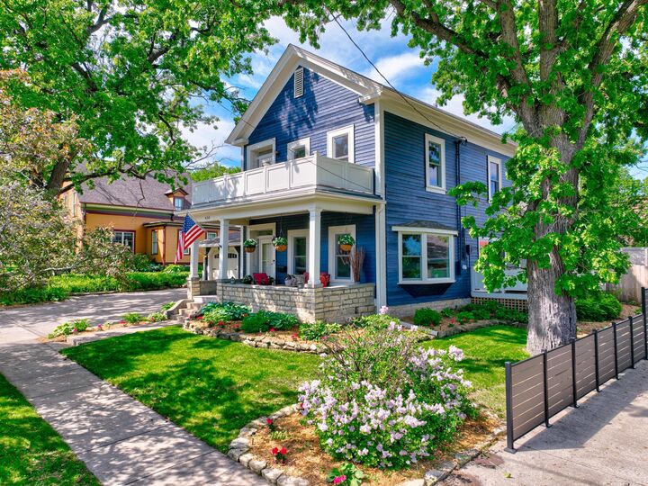 Property Photo: 430 Broadway Street S MN 55082