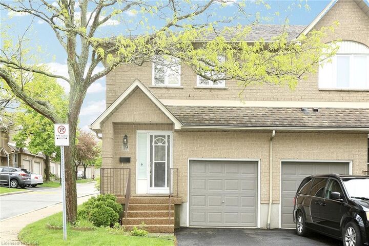 19 - 100 Vineberg Drive — photo 1
