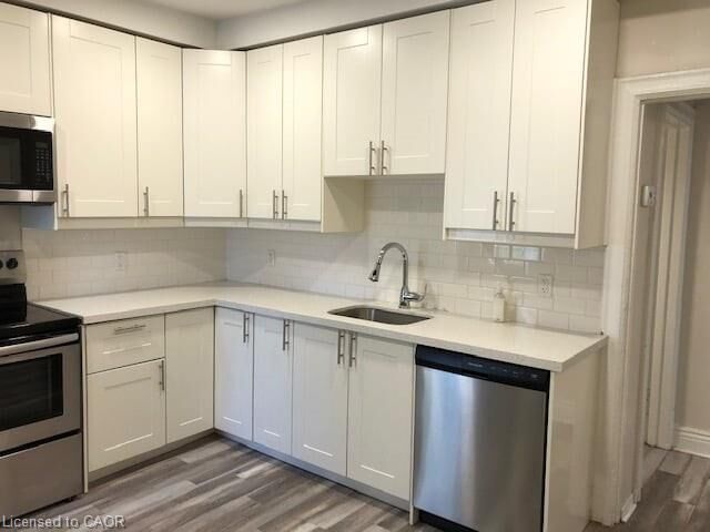 Property Photo: 16 Eastbourne Avenue Main Fl ON L8M 2M7