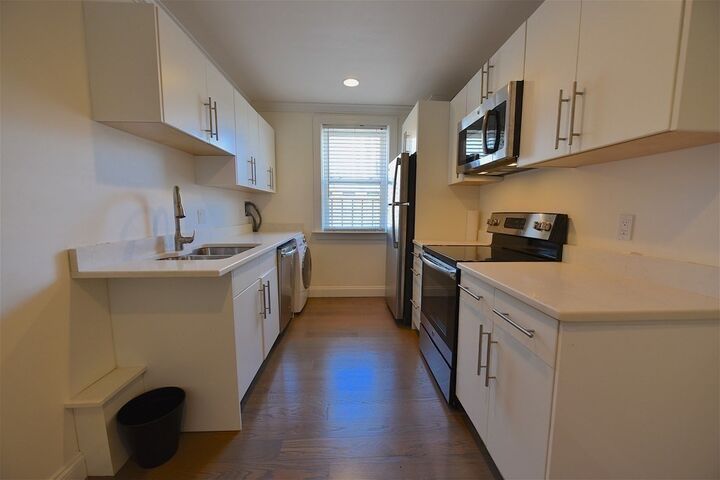 Property Photo: 31 Queensberry Street 21 MA 02215